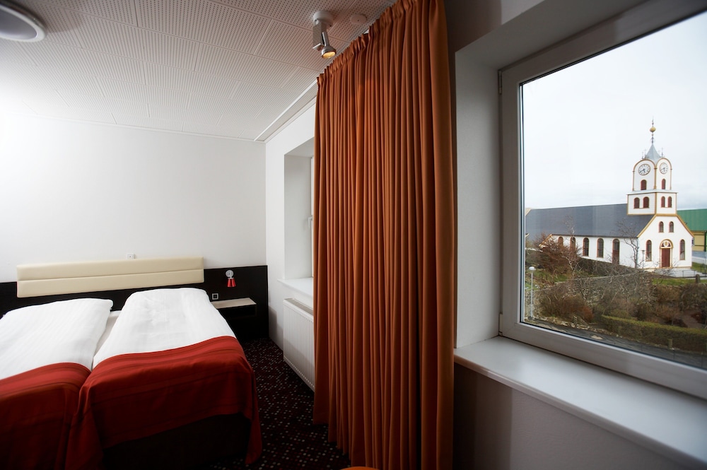 Medium Room with Sea View photo 2