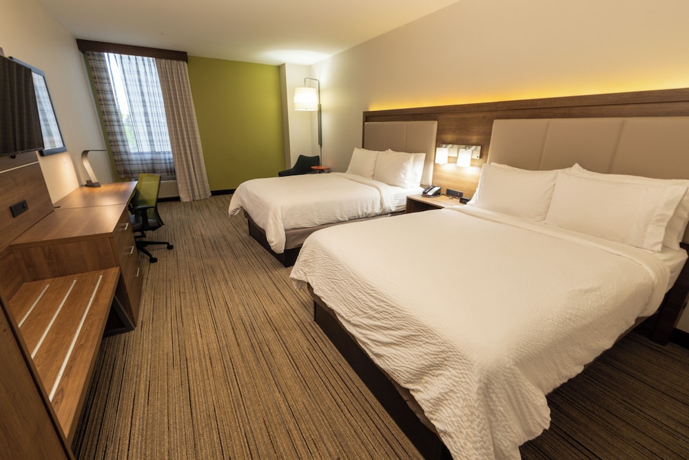Standard Room, 2 Queen Beds, Accessible (Communications) photo 3