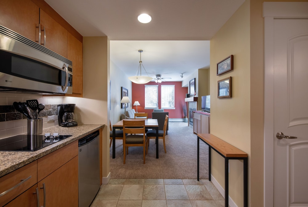 Condo, 1 Bedroom photo 3