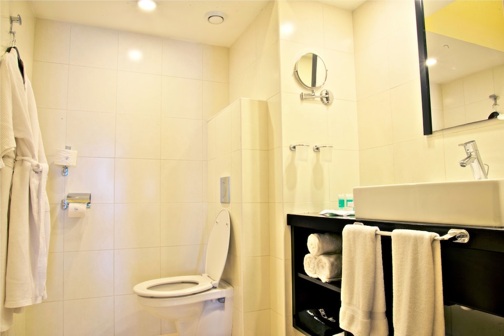 Standard Room (River) photo 3