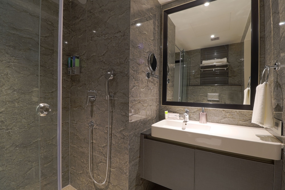 Premium Room - Photo 5