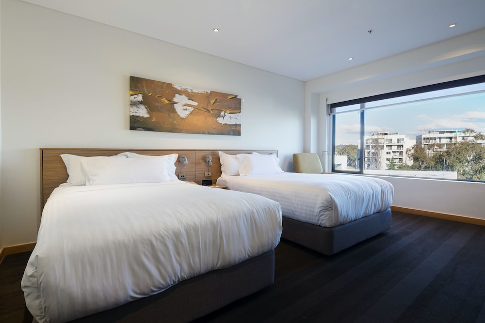 Standard Room, 2 Double Beds, City View - Photo 2