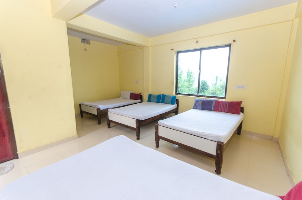 Dormitory For 5 Adults photo 2