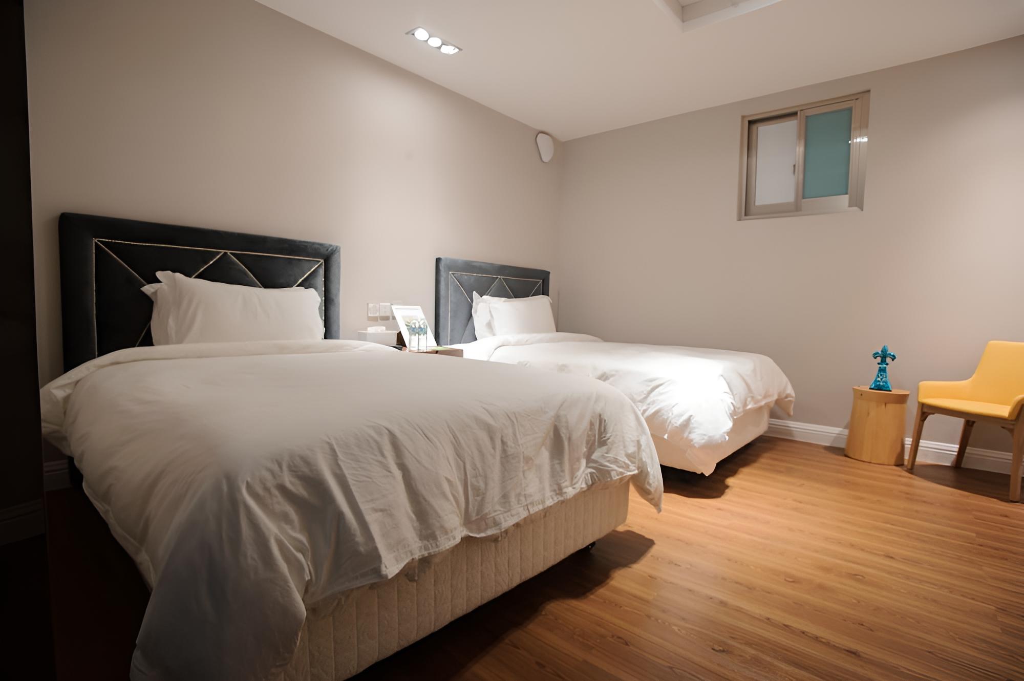Family Suite, 2 Bedrooms, Non Smoking, City View photo 1