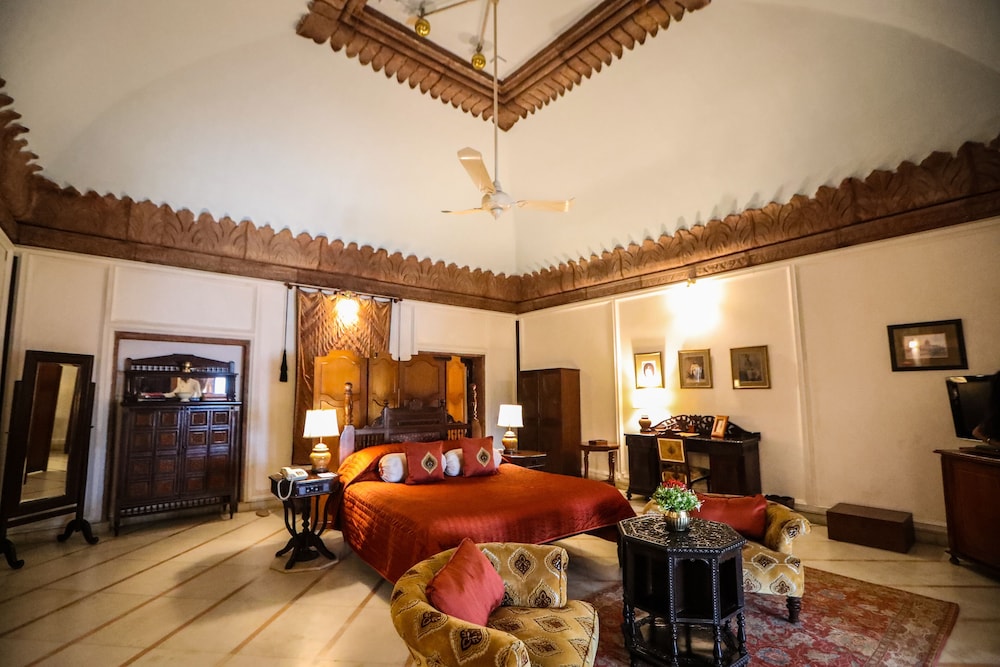 Maharani Suite photo 1