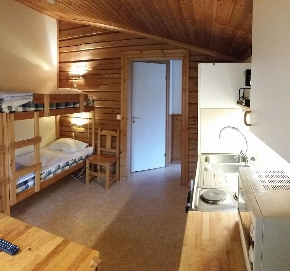 Basic Cabin (Gustav Vasa) photo 1