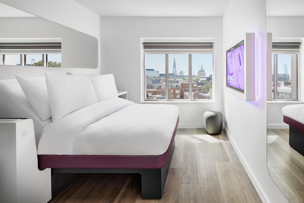 Premium Double Room, City View photo 1