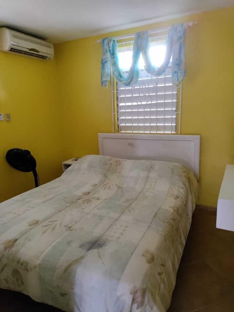 Cottage, 2 Bedrooms, 2 Bathrooms photo 3
