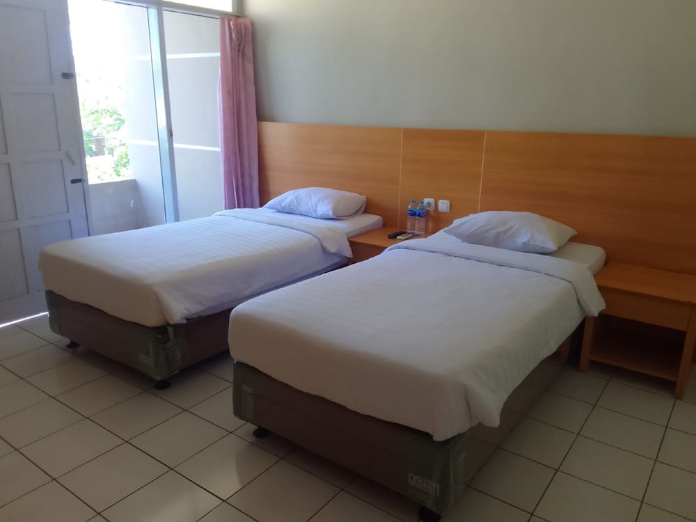 Superior Twin Room - Photo 3