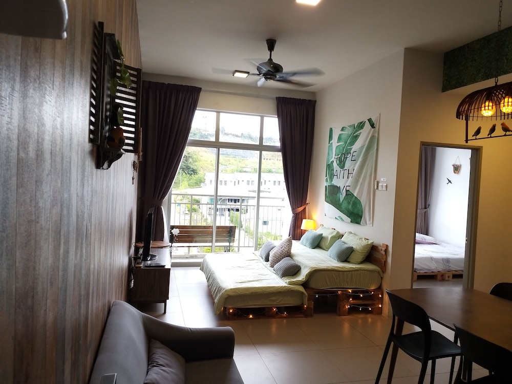 Family Apartment, 2 Bedrooms photo 3