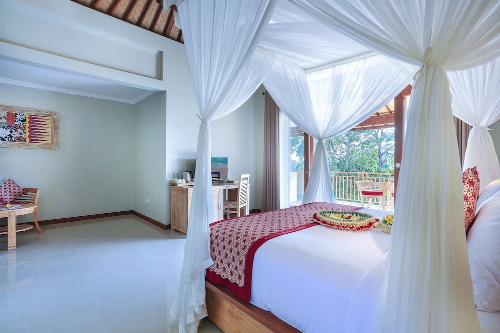 Deluxe Suite - Photo 5