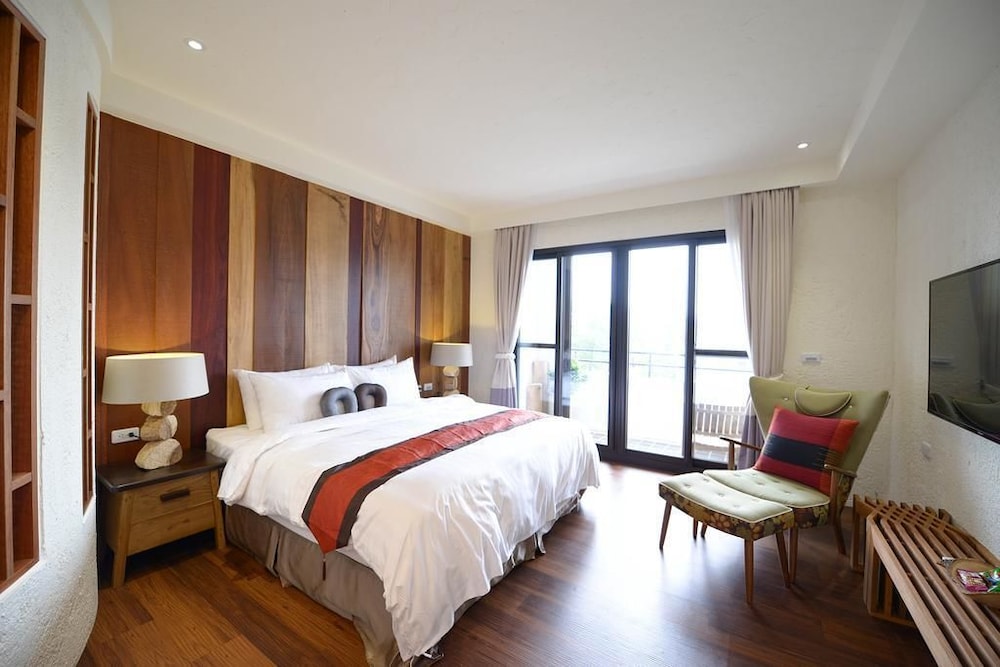 Double Room - Photo 11