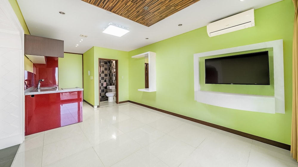 Basic Room, 1 Bedroom (Room 301) - Photo 2