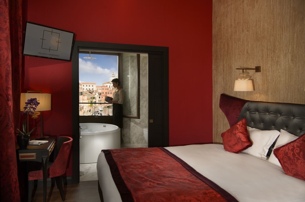Junior Suite, Corner photo 3