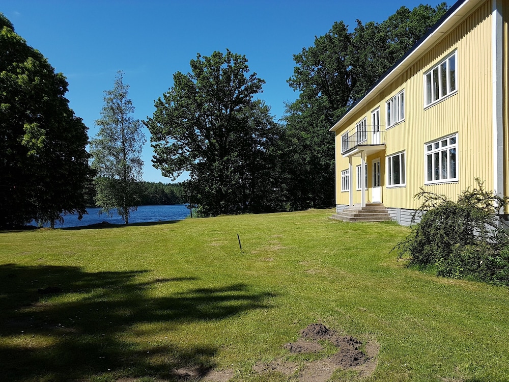 Basic Quadruple Room, Multiple Beds, Lake View, Lakeside