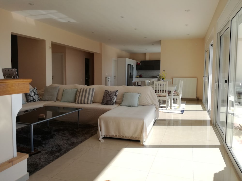 Deluxe Apartment, 3 Bedrooms, Sea View