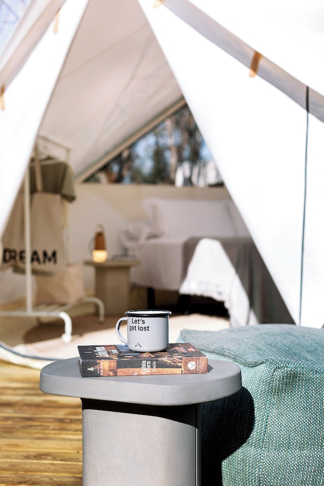 Romantic Tent photo 2