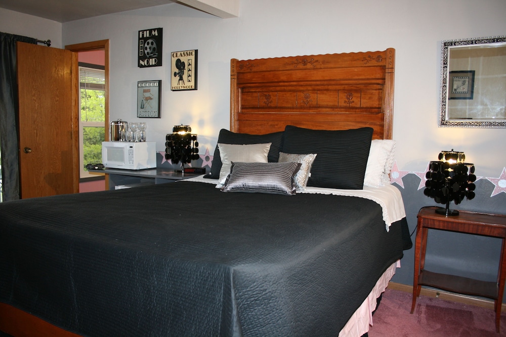 Room (Hollywood) photo 1