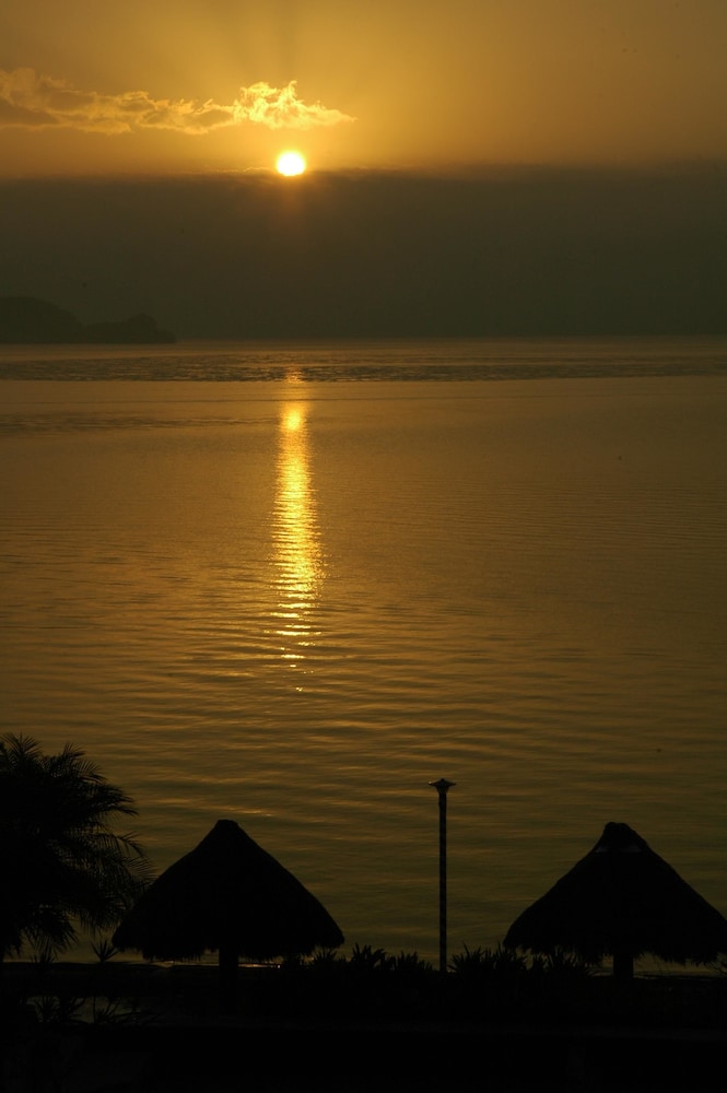 Lake View Room photo 2