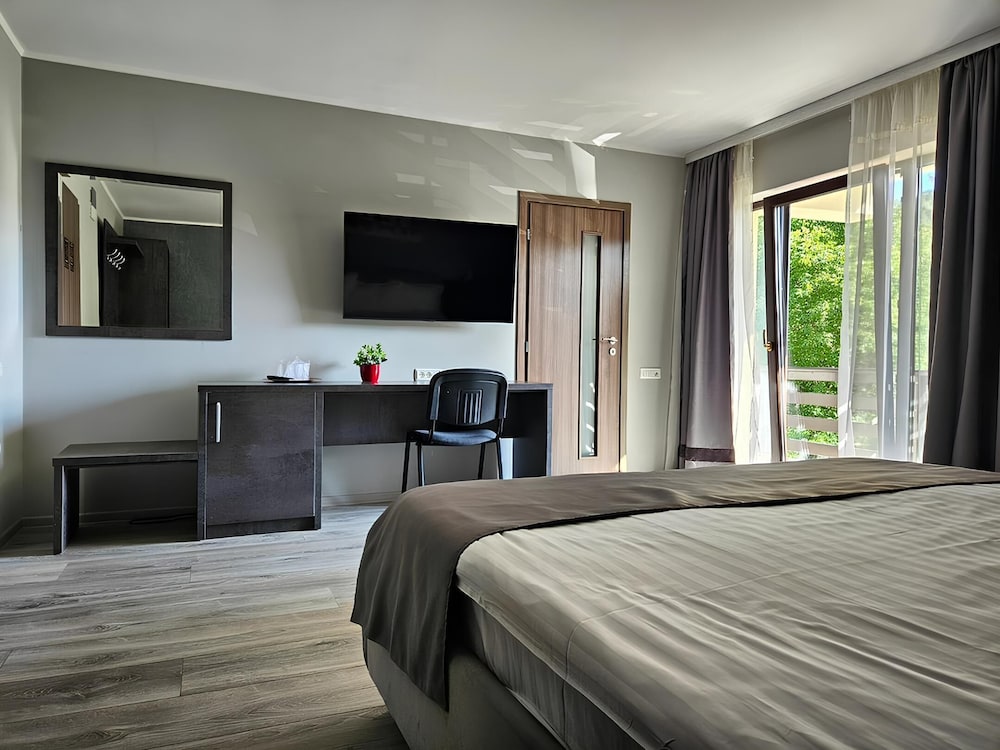 Room 15 photo 2