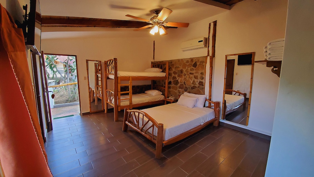 Deluxe Bungalow with Sea View photo 1