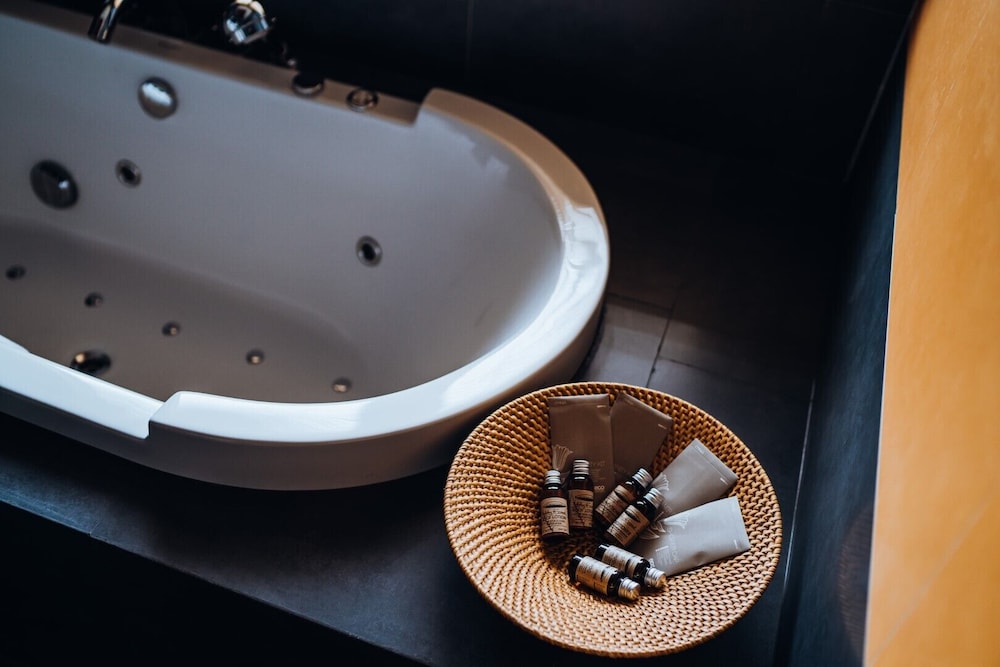 Grand Apartment with SPA access photo 2
