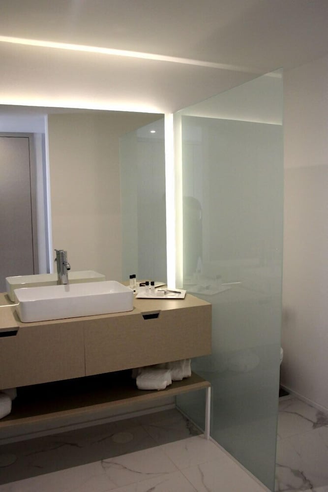 Premium Double Room photo 2