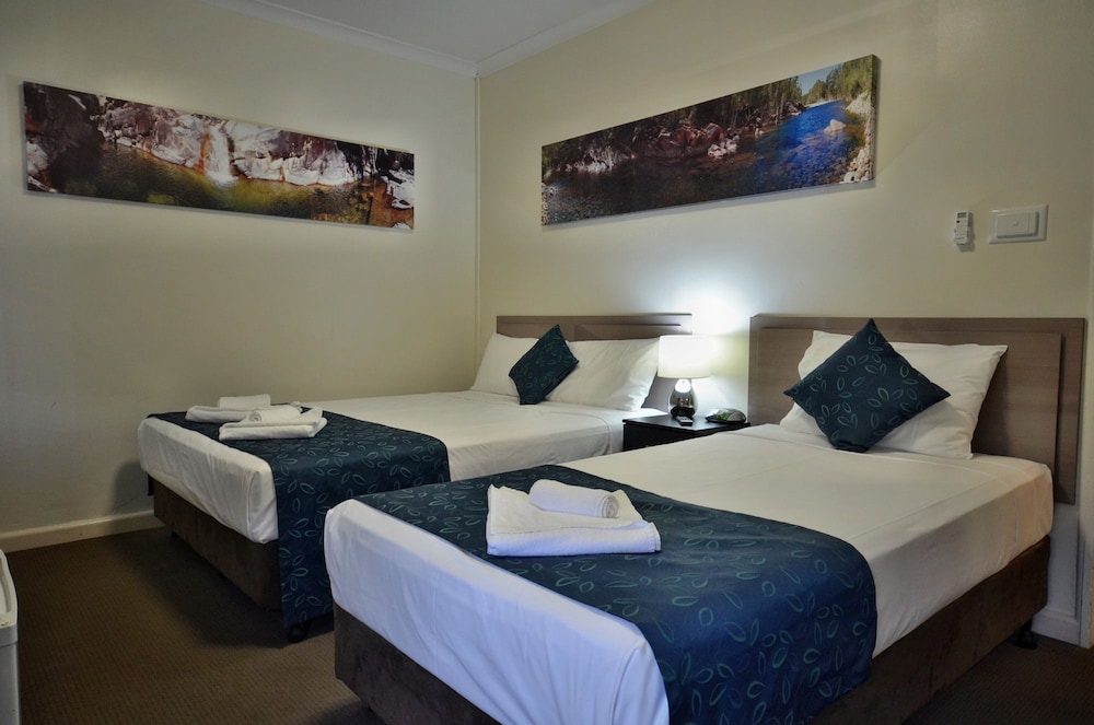 Double or Twin Room, 1 Bedroom photo 3