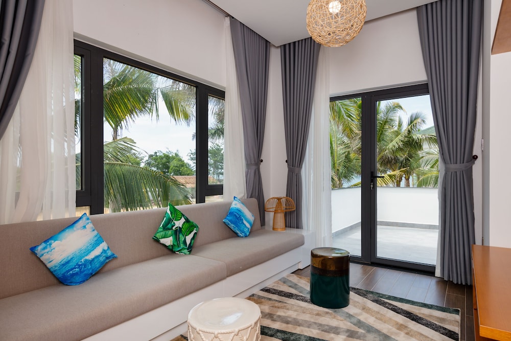 Villa, 4 Bedrooms - Photo 12