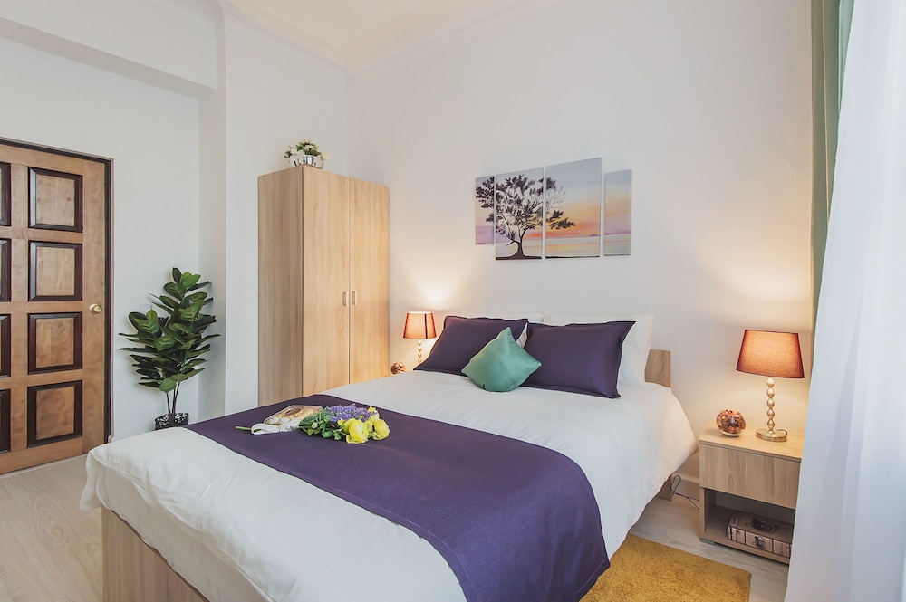 Classic Apartment, Multiple Beds, Non Smoking, City View