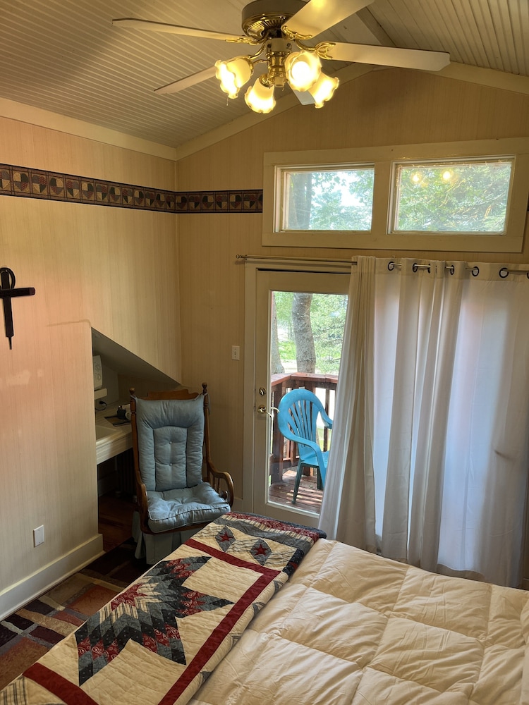 Room 6 photo 3