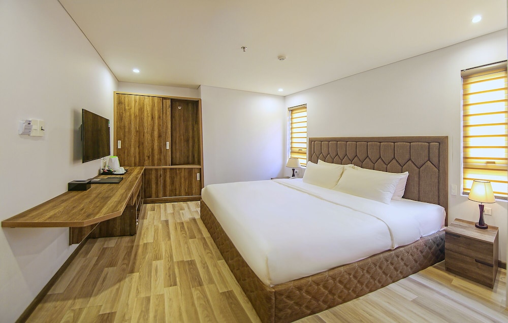 Luxury Double Room, 1 King Bed photo 2