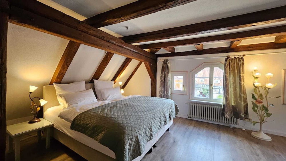 Comfort Suite, Private Bathroom, City View
