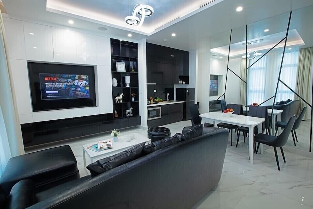 Luxury Apartment
