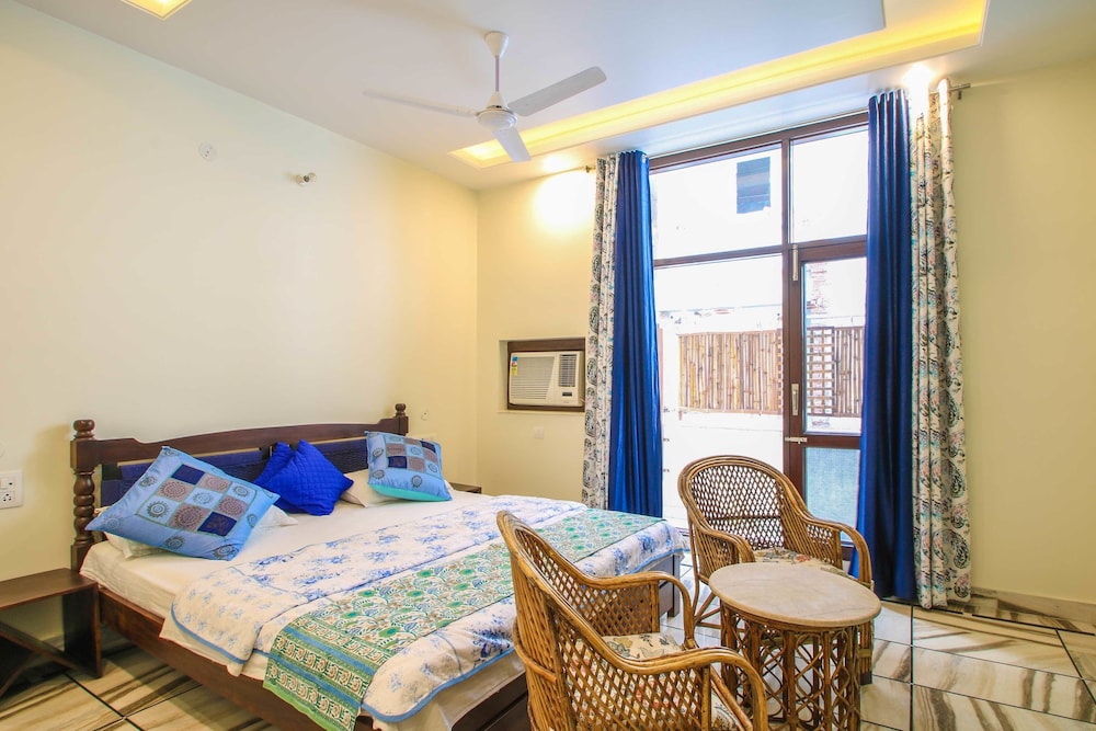 Super Deluxe Room - Photo 12