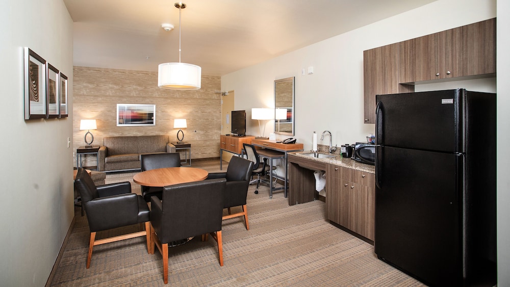 Suite, Multiple Beds, Accessible photo 1