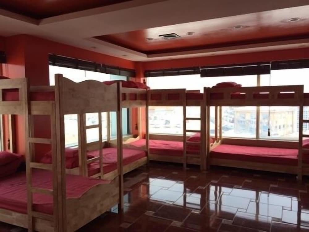 Shared Dormitory, Women only (18 persons) photo 3