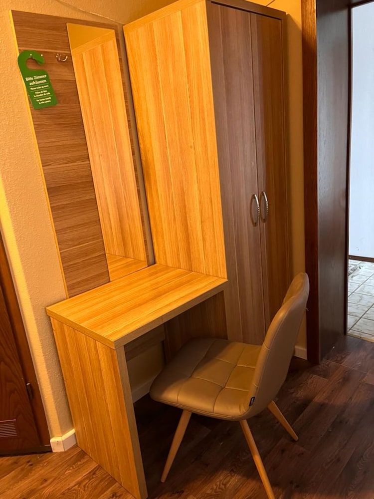 Double Room - Photo 7