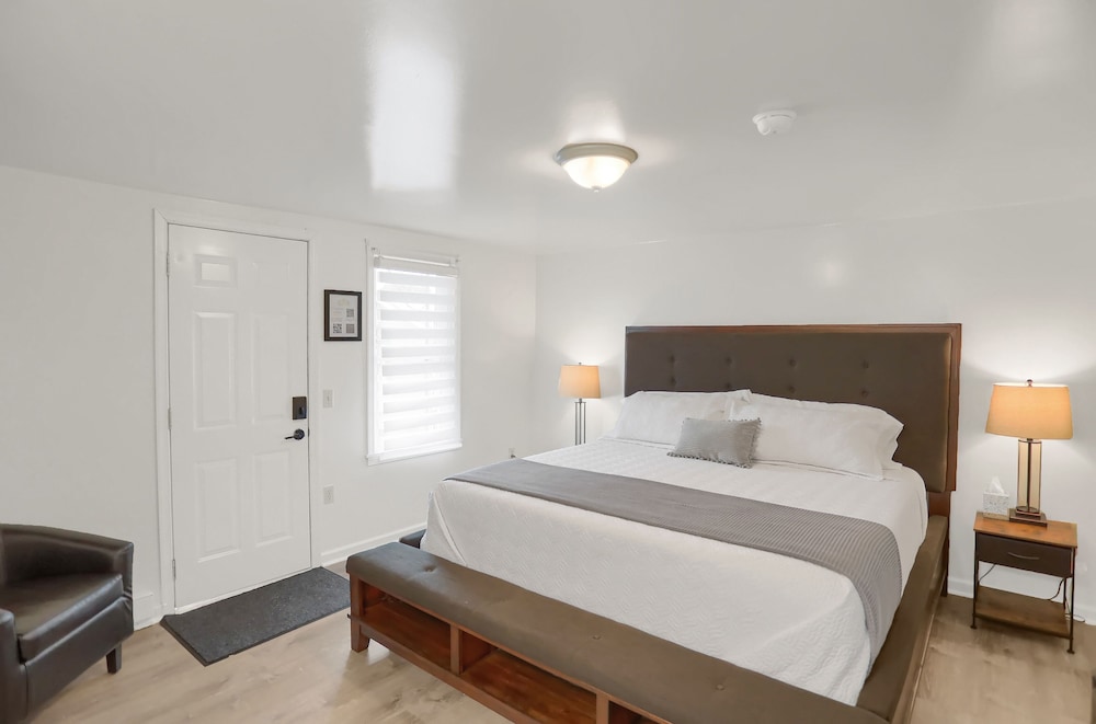 Business Single Room