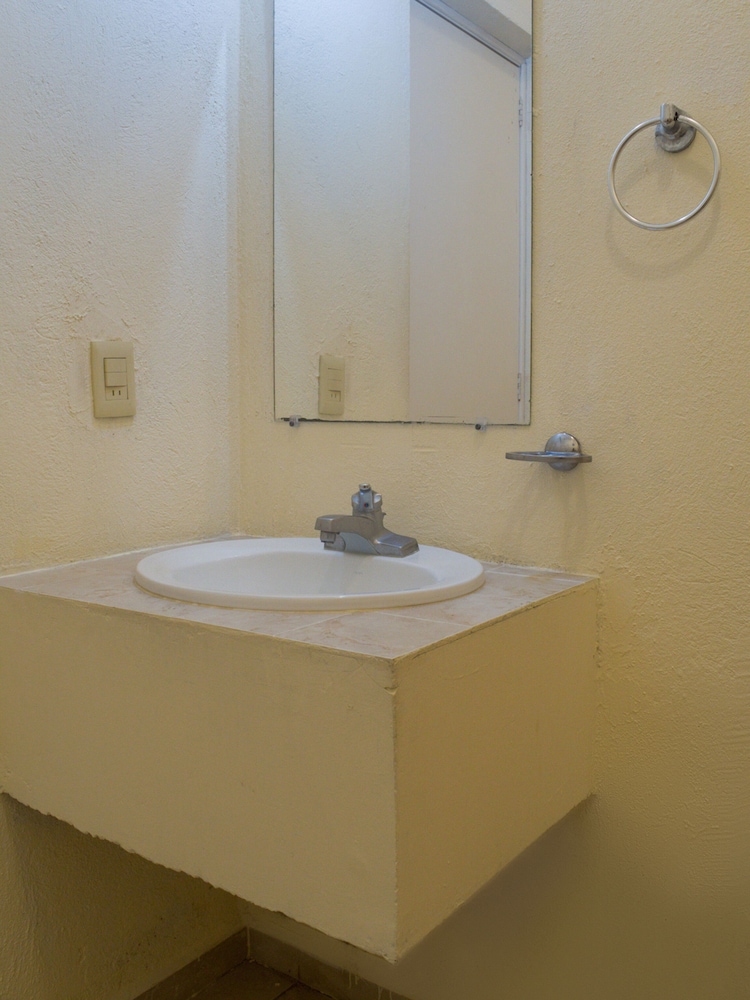 Standard Room photo 3