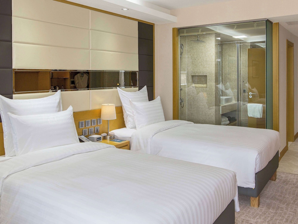 Superior Room, 1 King Bed with Sofa bed