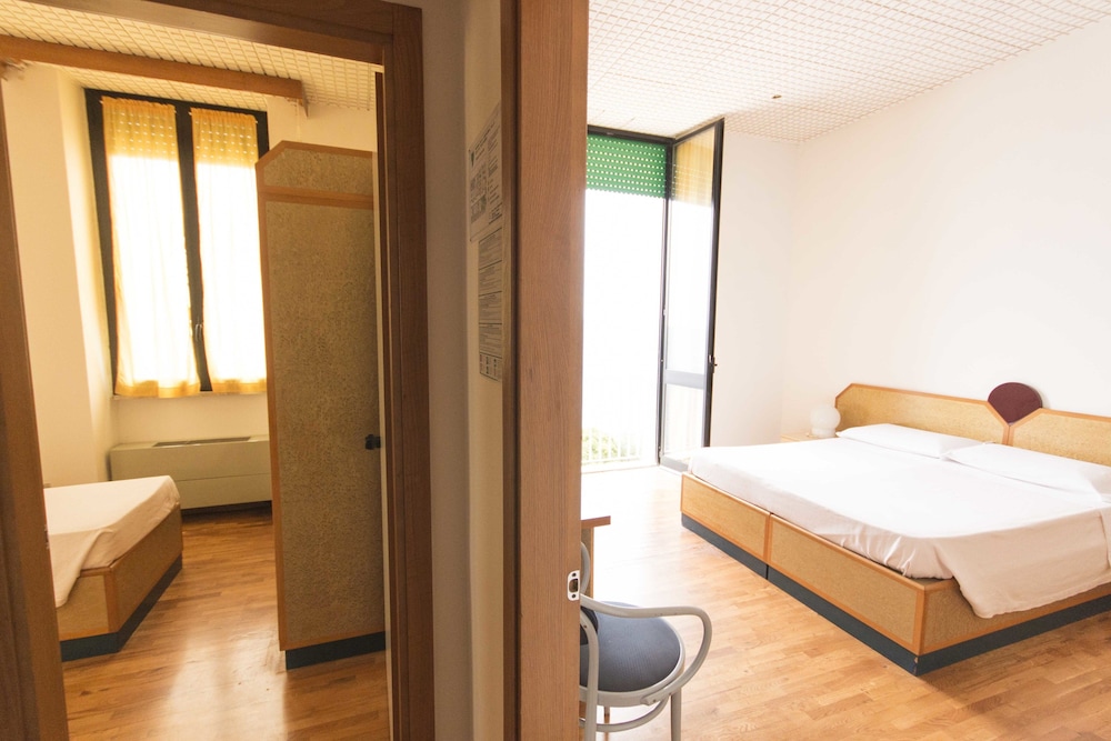 Standard Quadruple Room, 2 Bedrooms, Sea View, Oceanfront