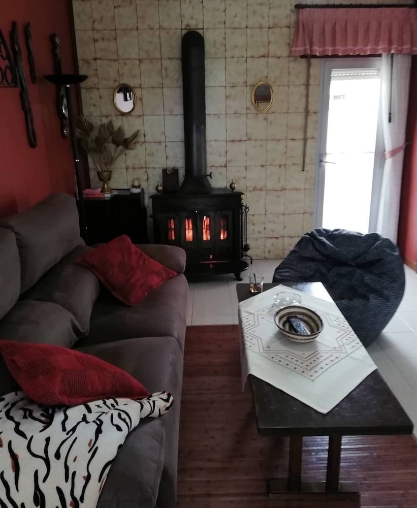Casa, 3 Habitaciones, Fumadores, Vista al Jardín