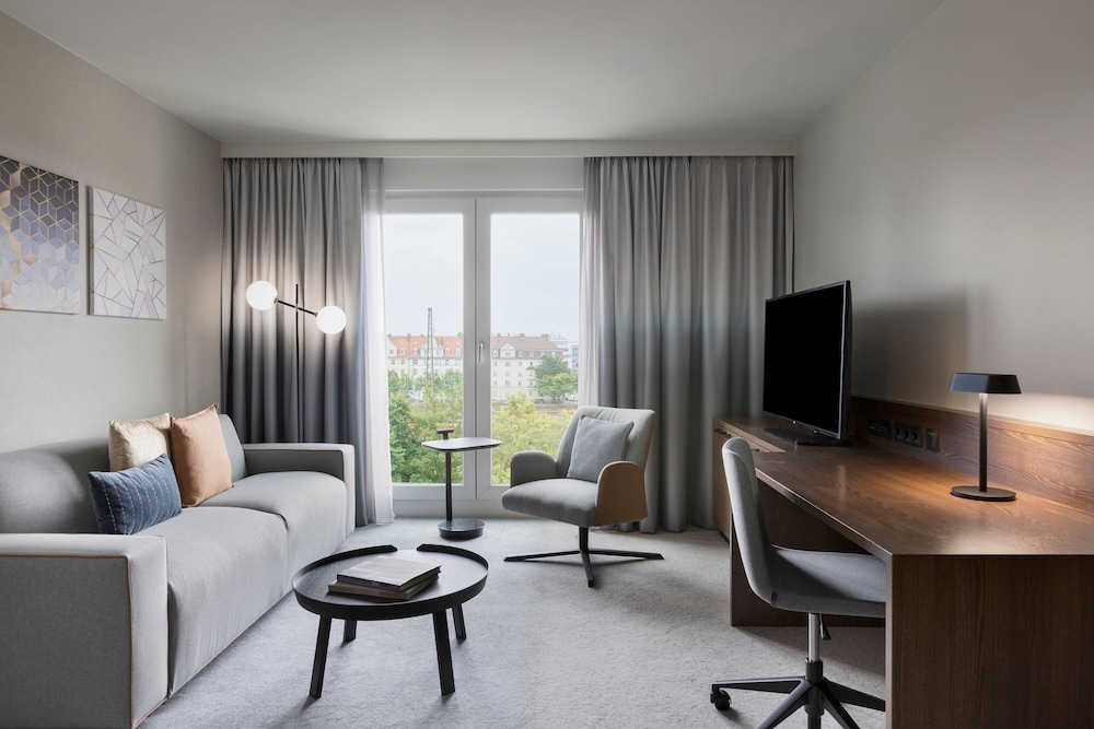 Junior Suite, 1 Bedroom, City View