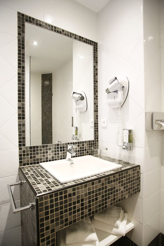 Panoramic Double Room, Balcony, Sea View - Photo 5