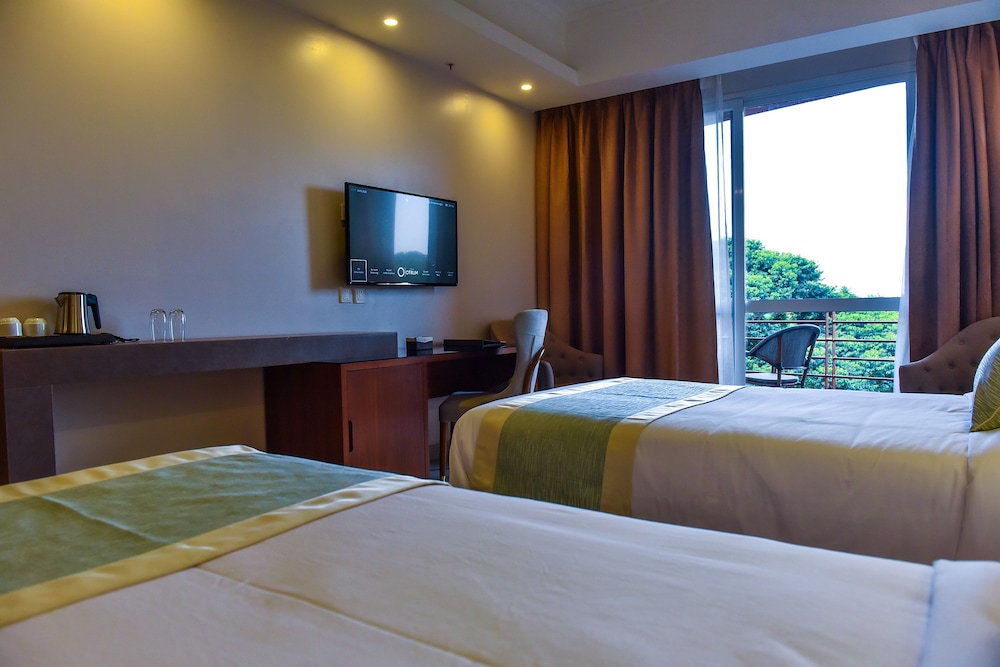 Executive Twin Room, 1 Bedroom, Non Smoking, Golf View