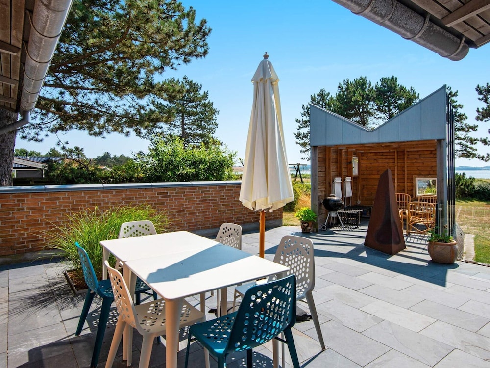 House photo 2