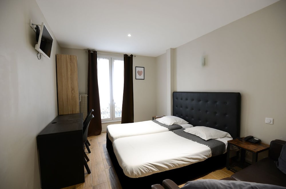 Basic Twin Room photo 2