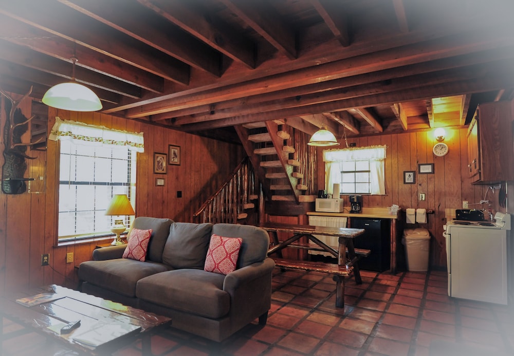 Cabin 7 photo 3