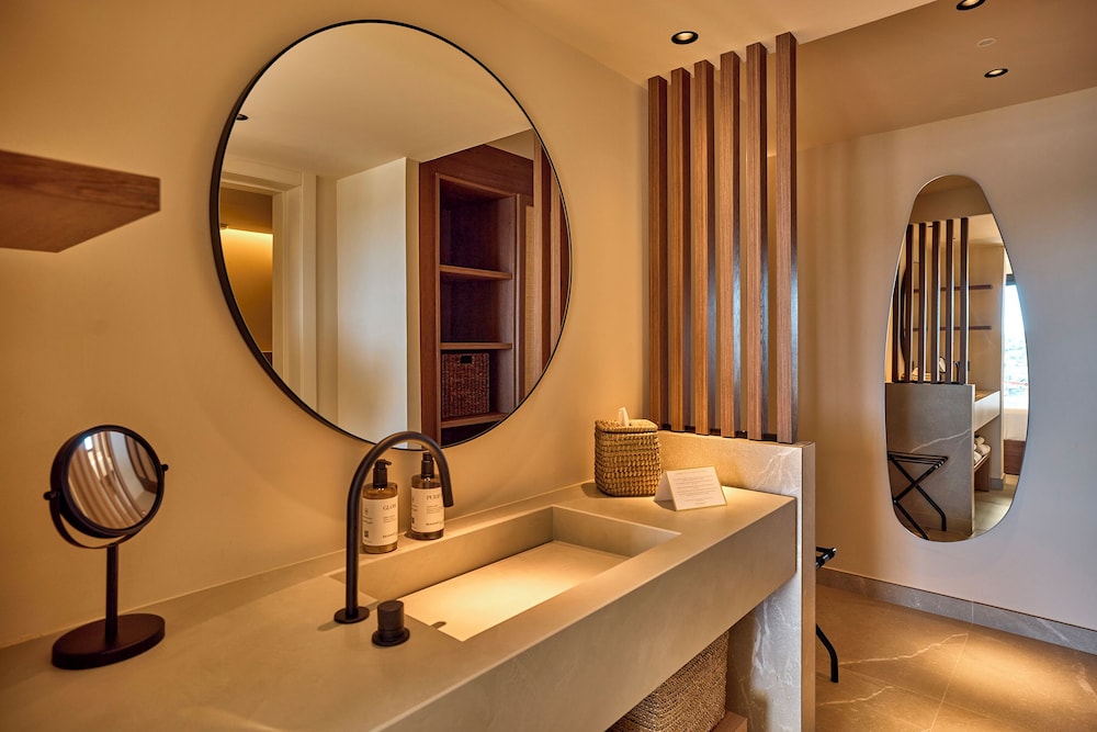 Junior Suite, Sea View (Joy) thumbnail 6